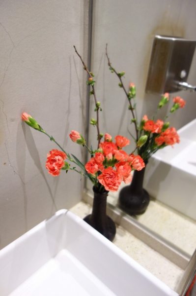 春、一雷啓花酒牛神始